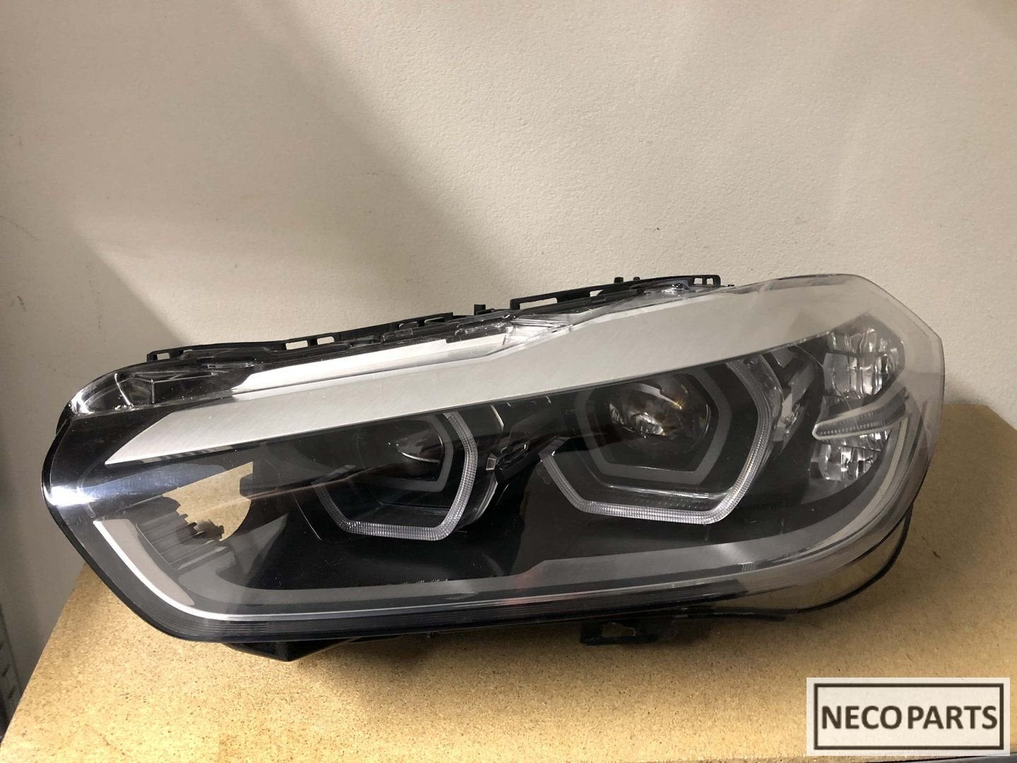 BMW X1 F48 Vol led koplamp links 63.11-8738185-02, -, -, -