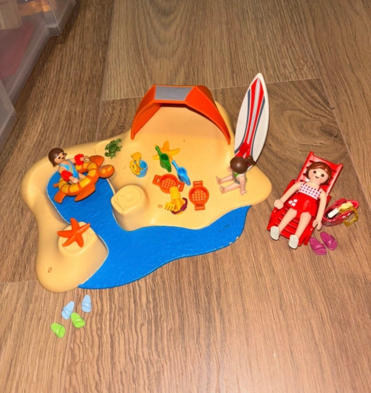 Playmobil strandset met figuren en accessoires, Gebruikt, Complete set, Overige typen, Ophalen of Verzenden