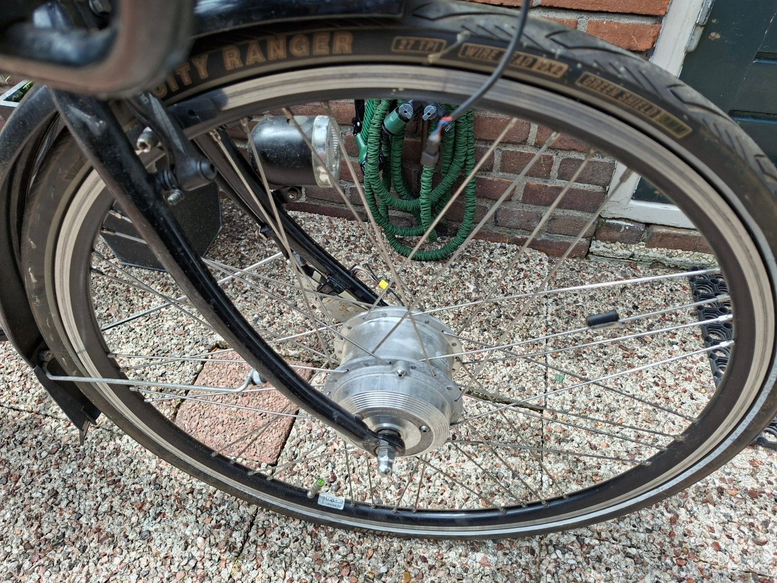 Voorwielmotor voor een Batavus of sparta/ giant twist fiets., Batavus, Zo goed als nieuw, Motor, Ophalen