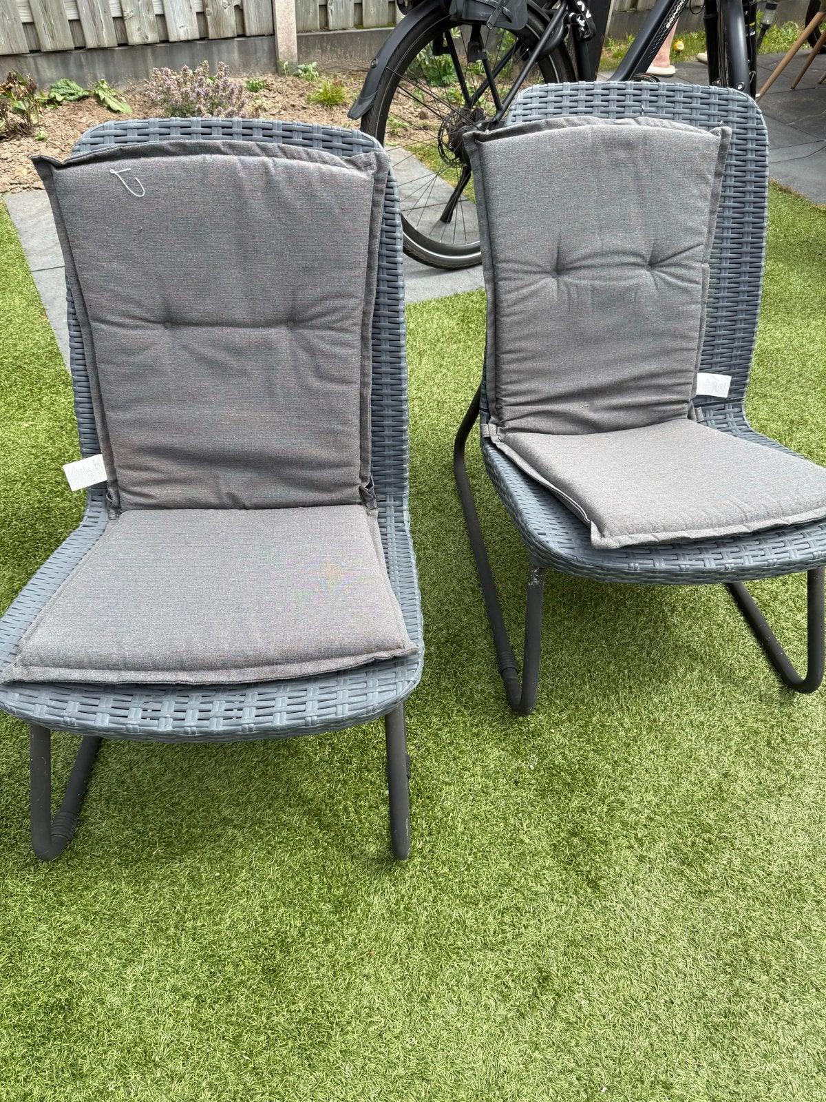 2x Tuinstoelen met kussens - Wicker/Metaal gratis, Ophalen, Gebruikt, Wicker