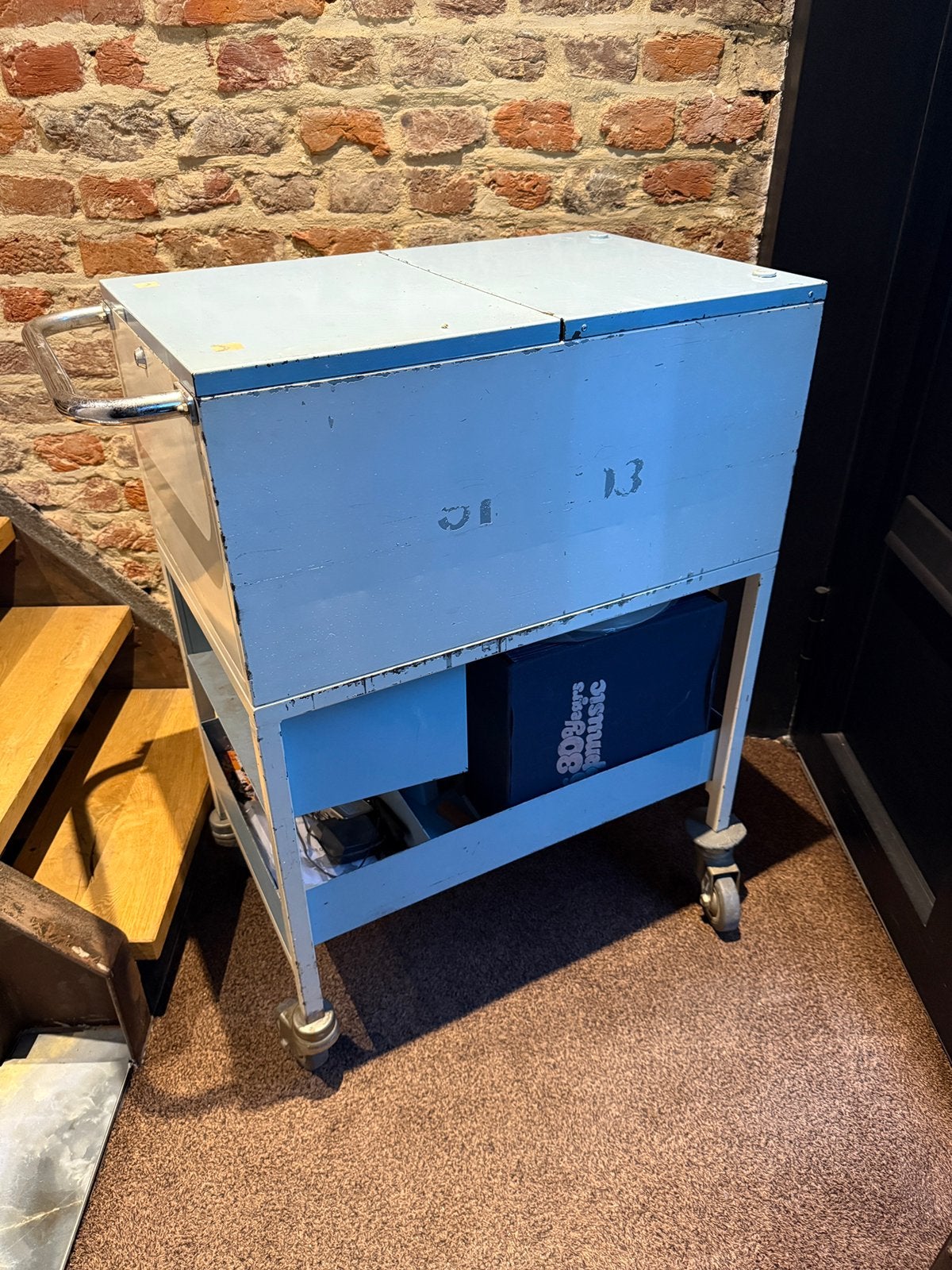 vintage industriële trolley of archiefkar uit de jaren 60, Huis en Inrichting, Ophalen, 50 tot 100 cm, Zo goed als nieuw, Minder dan 100 cm