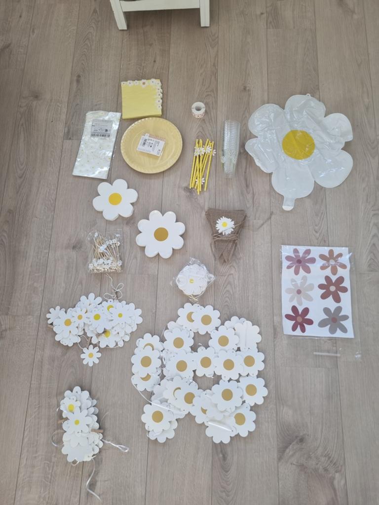 Bloemen decoratie verjaardag, Ophalen of Verzenden, Nieuw, Verjaardag