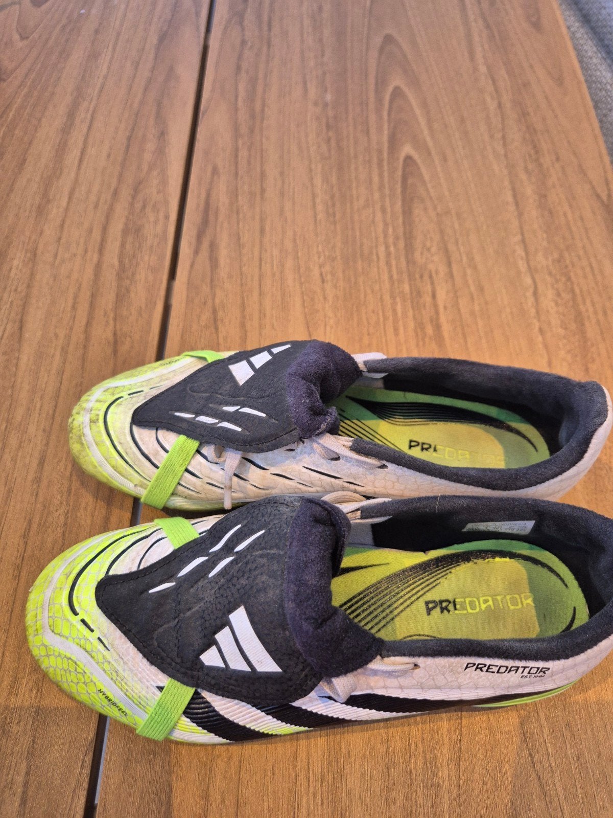 adidas voetbalschoenen, Maat XS of kleiner, Ophalen, Gebruikt, Schoenen