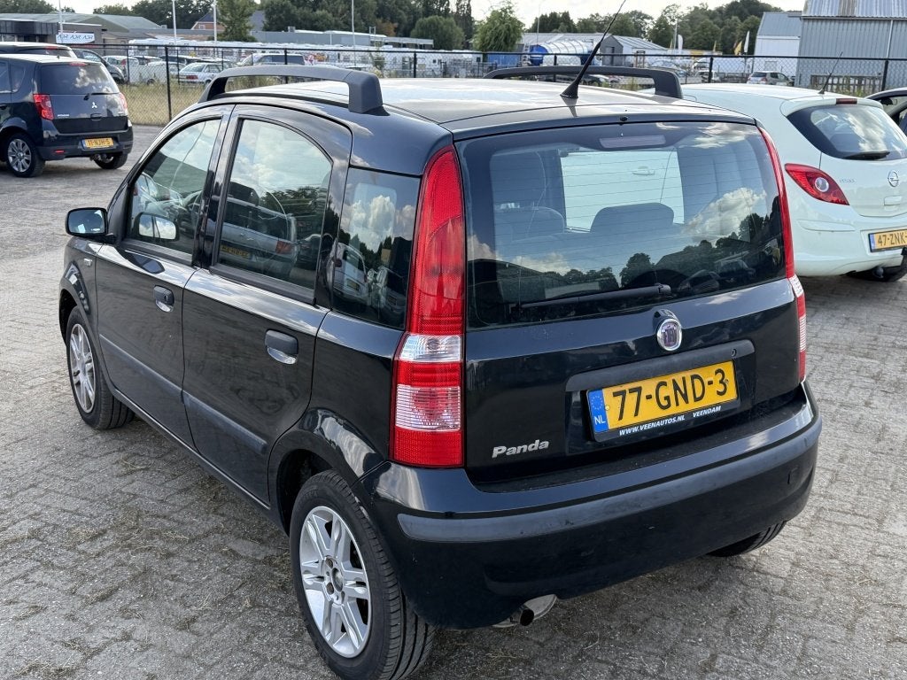 Fiat Panda 1.2 Young| AIRCO| LM VELGEN| NAP| ELEK PAKKET| 20, Auto's, Stof, Gebruikt, Metallic lak, Zwart