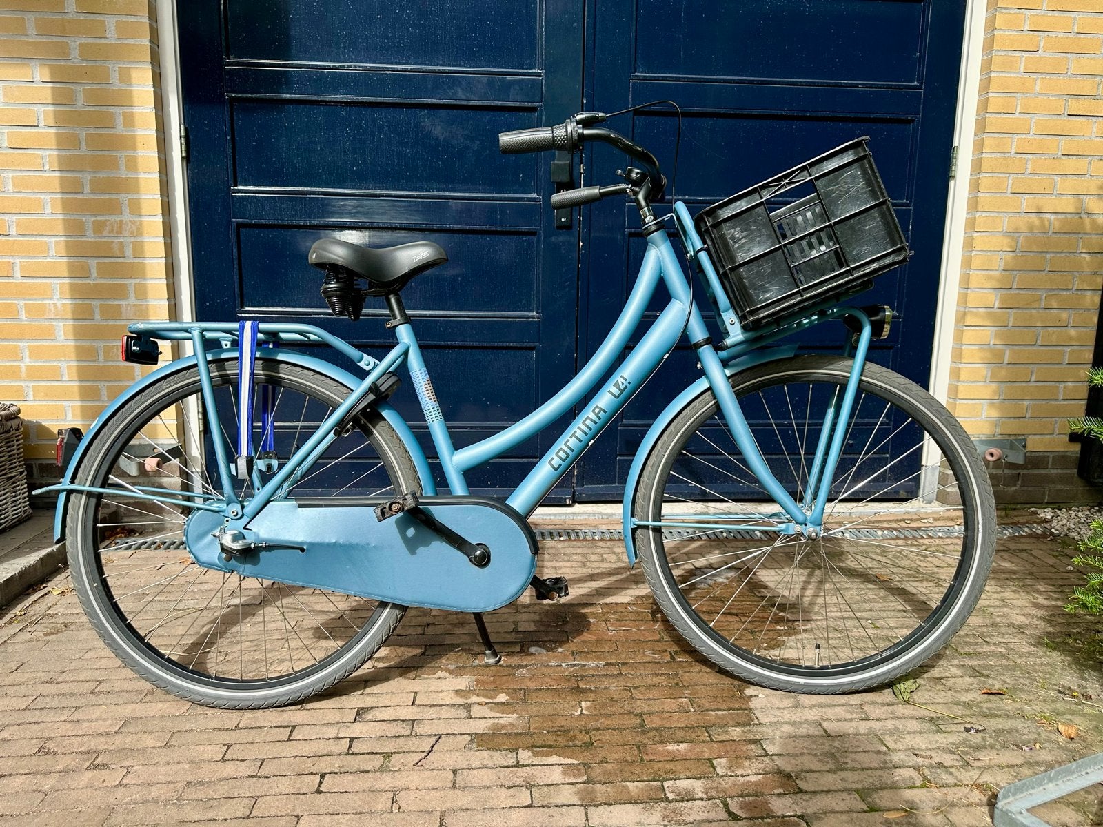 Cortina U4 mini met mandje en versnellingen
