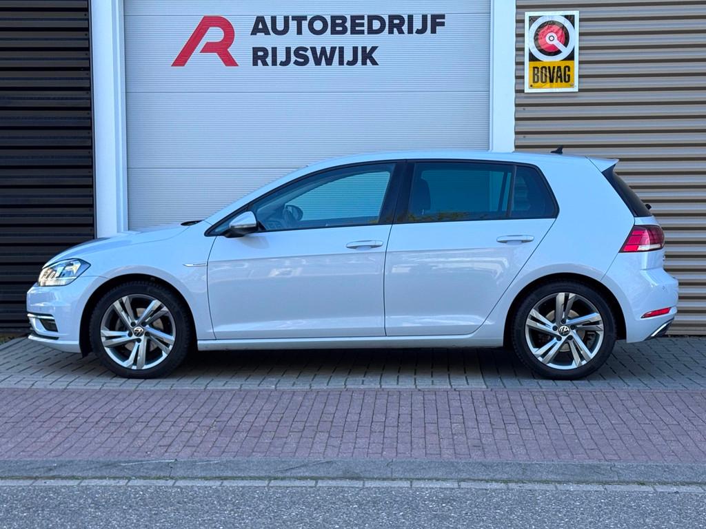 Volkswagen Golf 1.5 TSI Comfortline AppleCarPlay, Auto's, Voorwielaandrijving, Euro 6, 4 cilinders, Wit