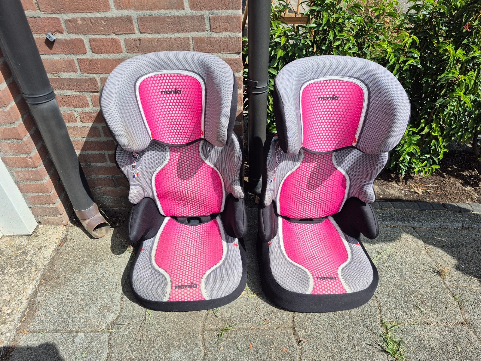 Nania kinderzitjes (2 stuks) 15-36kg, Kinderen en Baby's, Autostoeltjes, 15 t/m 36 kg, Ophalen, Overige merken, Gebruikt