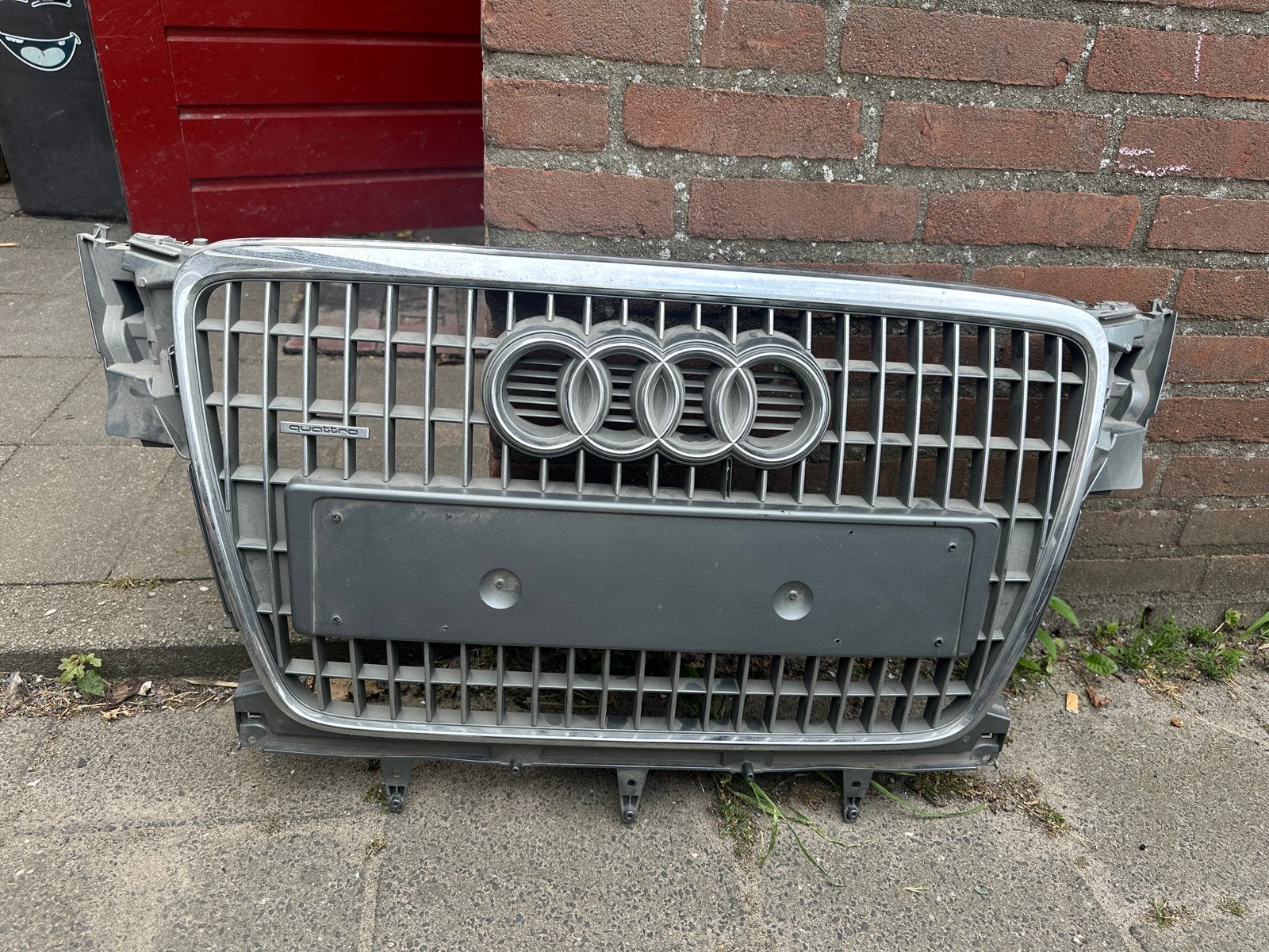 Audi A4 B8 Allroad Voorgrill - Origineel Onderdeel, Ophalen, Gebruikt, Voor, Audi