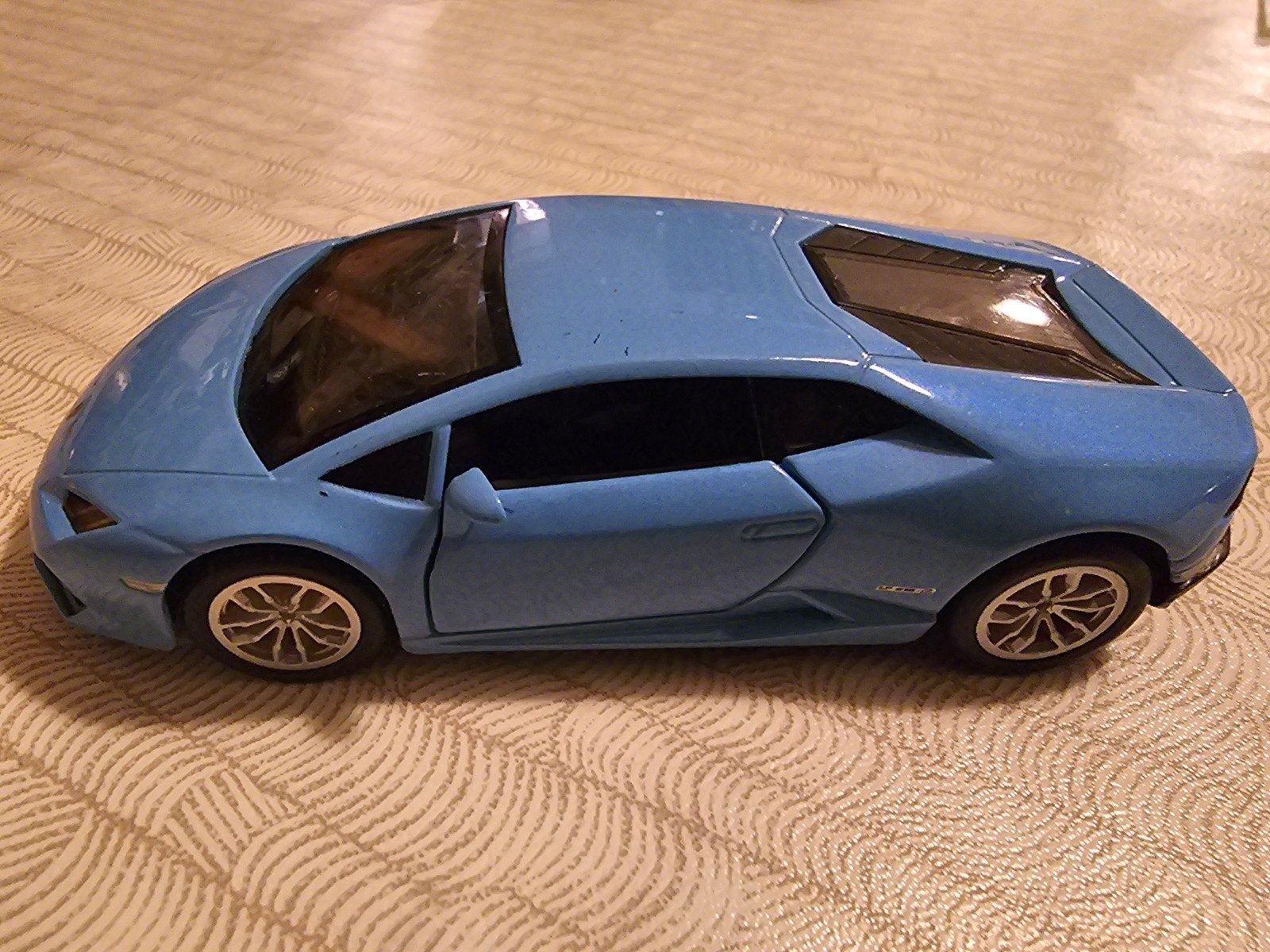 lamborghini hurricane, Ophalen of Verzenden, Zo goed als nieuw, Auto