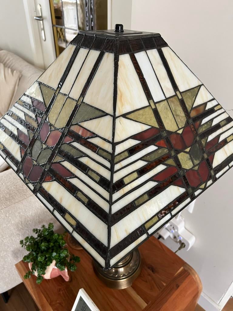 Tiffany Stijl Tafellamp Art Deco met Messing (?) Voet, Ophalen, Gebruikt, Glas