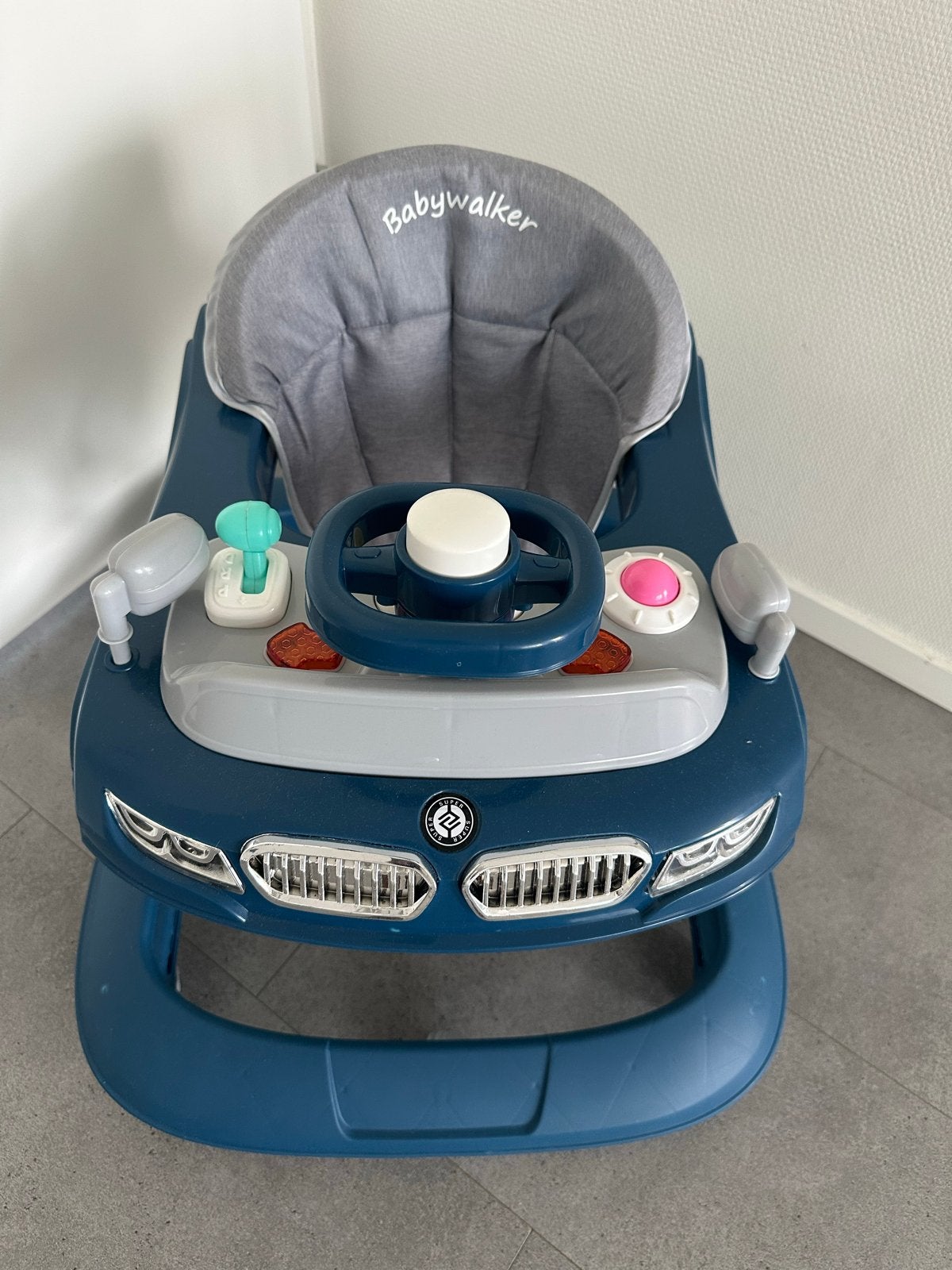 Babywalker loopstoel, Ophalen, Zo goed als nieuw, Overige typen, Met geluid