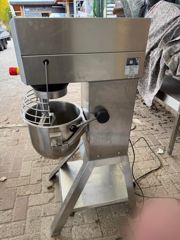 Professionele Planetery mixer - 1200W - Deense kwaliteit, 4 liter of meer, Ophalen, Gebruikt, 3 snelheden of meer
