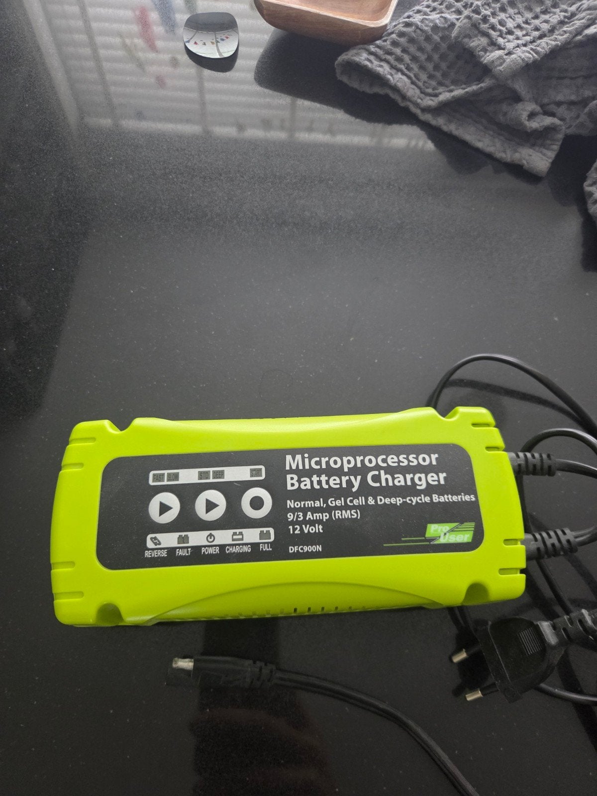 Microprocessor Acculader 12V - Normal, Gel-Cell & Deep-Cycle, Ophalen of Verzenden