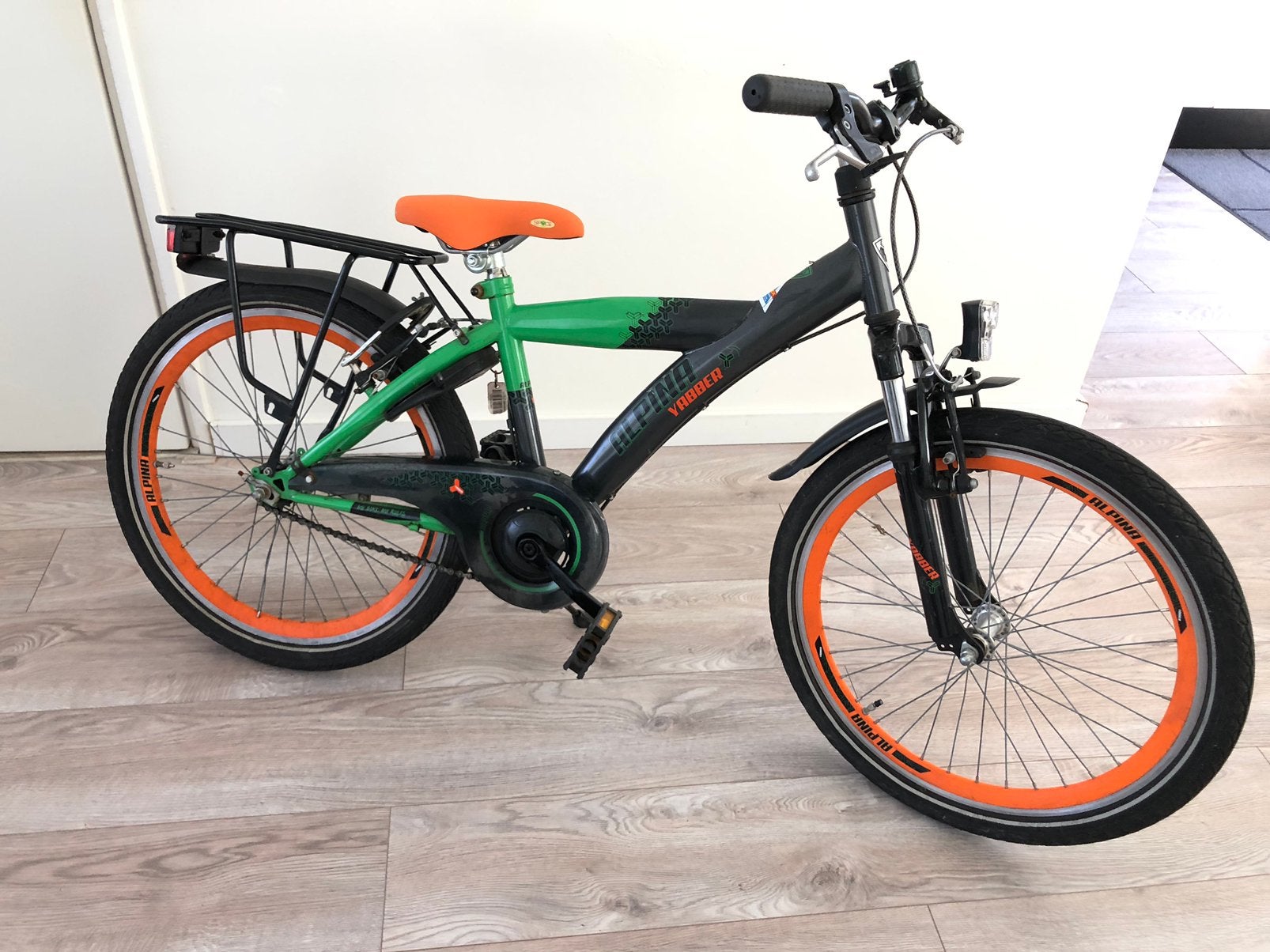 Alpina Jongefiets 22 inch, Fietsen en Brommers, Fietsen | Jongens, Ophalen, Gebruikt, 22 inch, Handrem