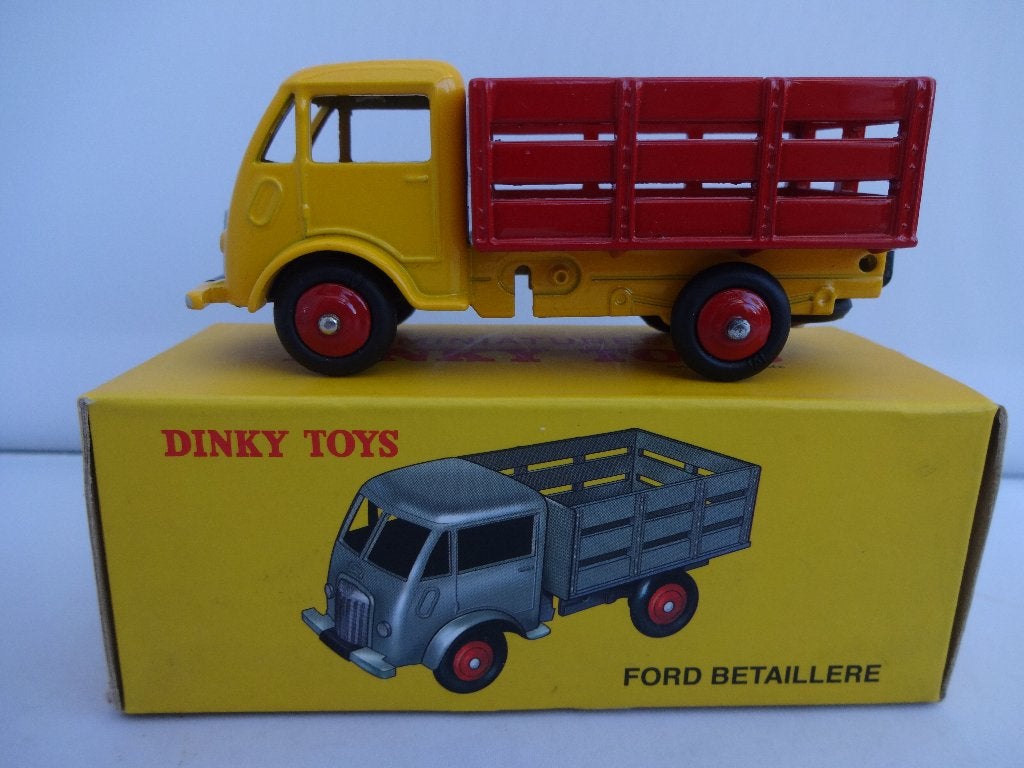 Ford Betaillere geel/rood nr: 25A van Dinky Toys schaal 1:58, Ophalen of Verzenden, Nieuw, Bus of Vrachtwagen