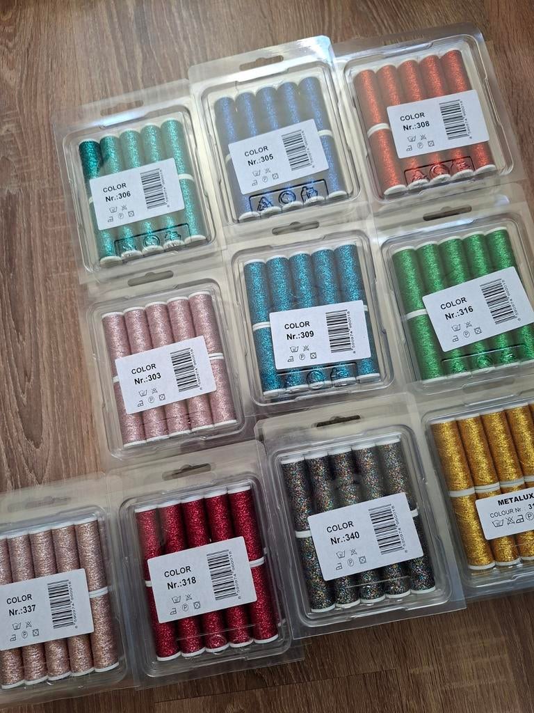 Garen klosjes (50 doosjes a 10 stuks) nieuw., Ophalen of Verzenden, Nieuw, Garen of Naald(en)