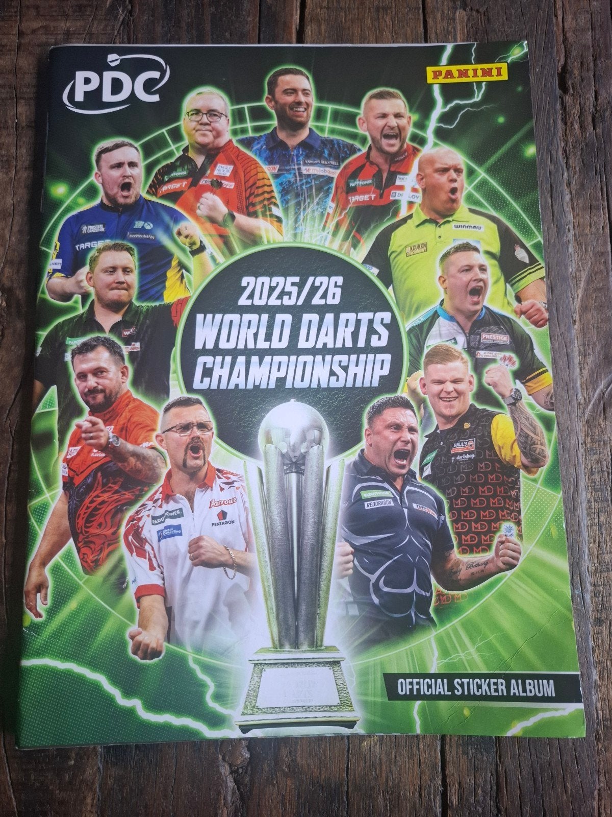 Panini World Darts Championship stickeralbum, Ophalen of Verzenden, Gebruikt, Meerdere stickers