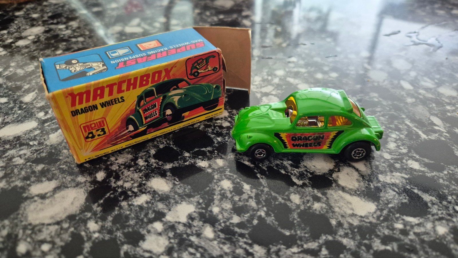 Matchbox Superfast 43 Dragon Wheels VW Kever (1973), Overige merken, Gebruikt, 1:50 of kleiner, Auto