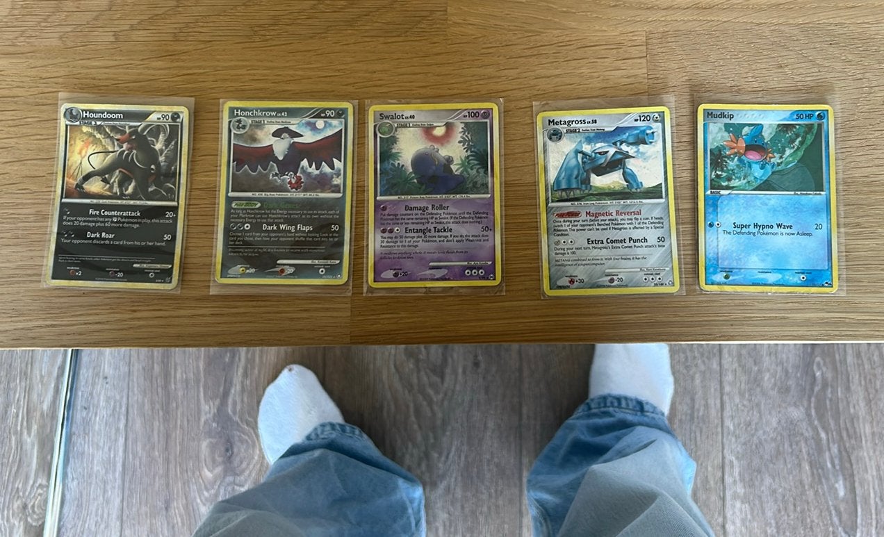 Set met 5 holo Pokemon kaarten uit 2006 tm 2010, Ophalen of Verzenden, Zo goed als nieuw, Meerdere kaarten