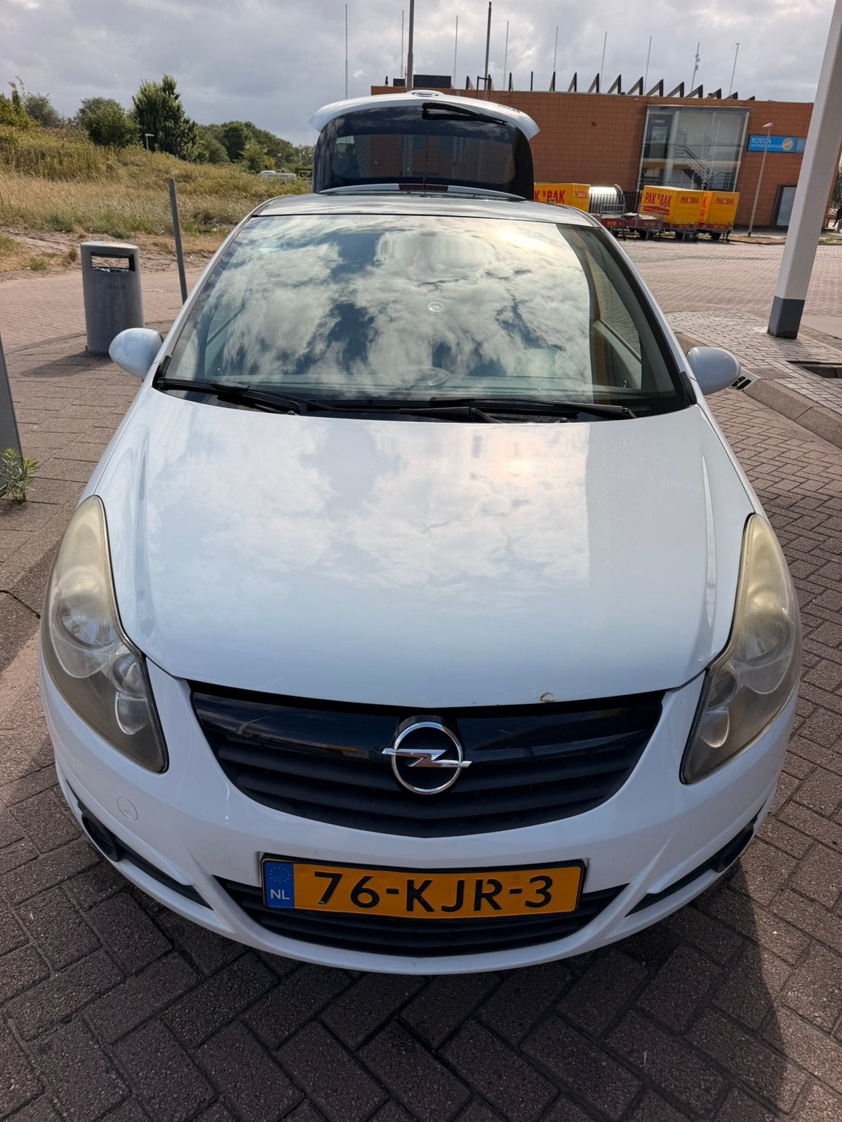Opel Corsa 1.4 16V Business benzine – 3-deurs, Auto's, Voorwielaandrijving, Stof, Zwart, 4 cilinders