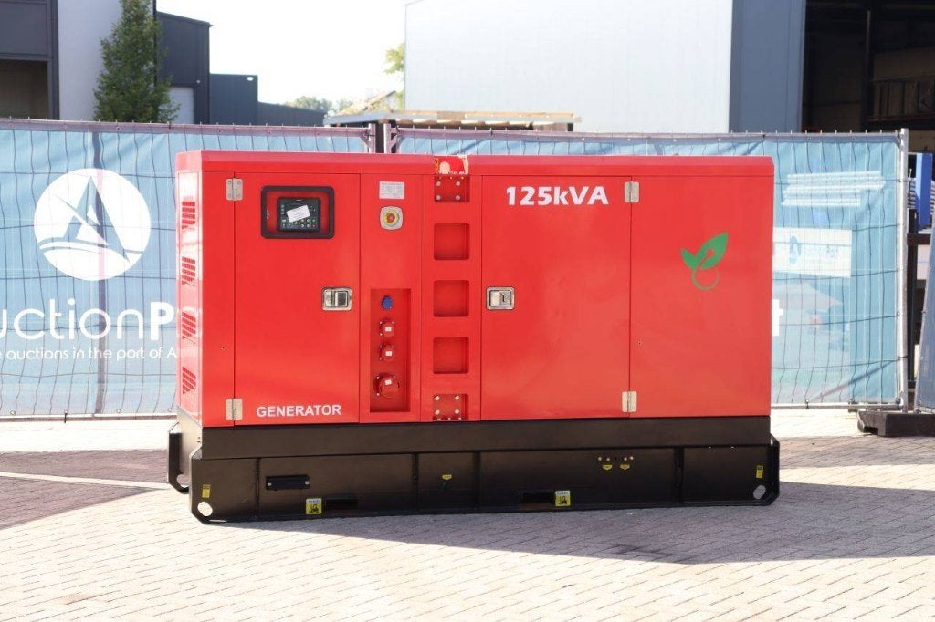 Veiling: Generatoren, Ophalen, Nieuw, 30 kVA of meer, Benzine
