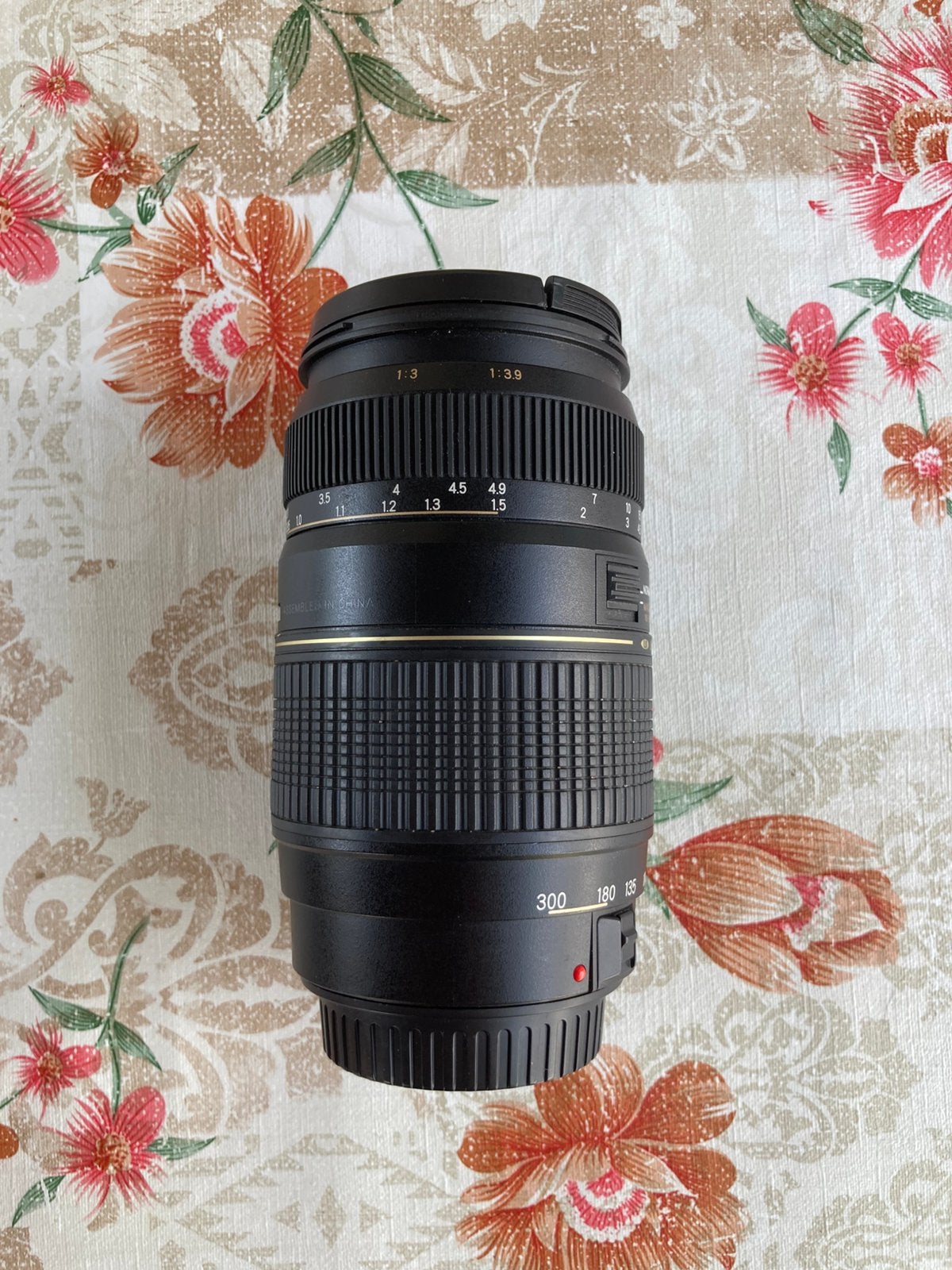 Defecte Tamron 70-300mm, Audio, Tv en Foto, Fotografie | Lenzen en Objectieven, Ophalen of Verzenden, Zo goed als nieuw, Telelens