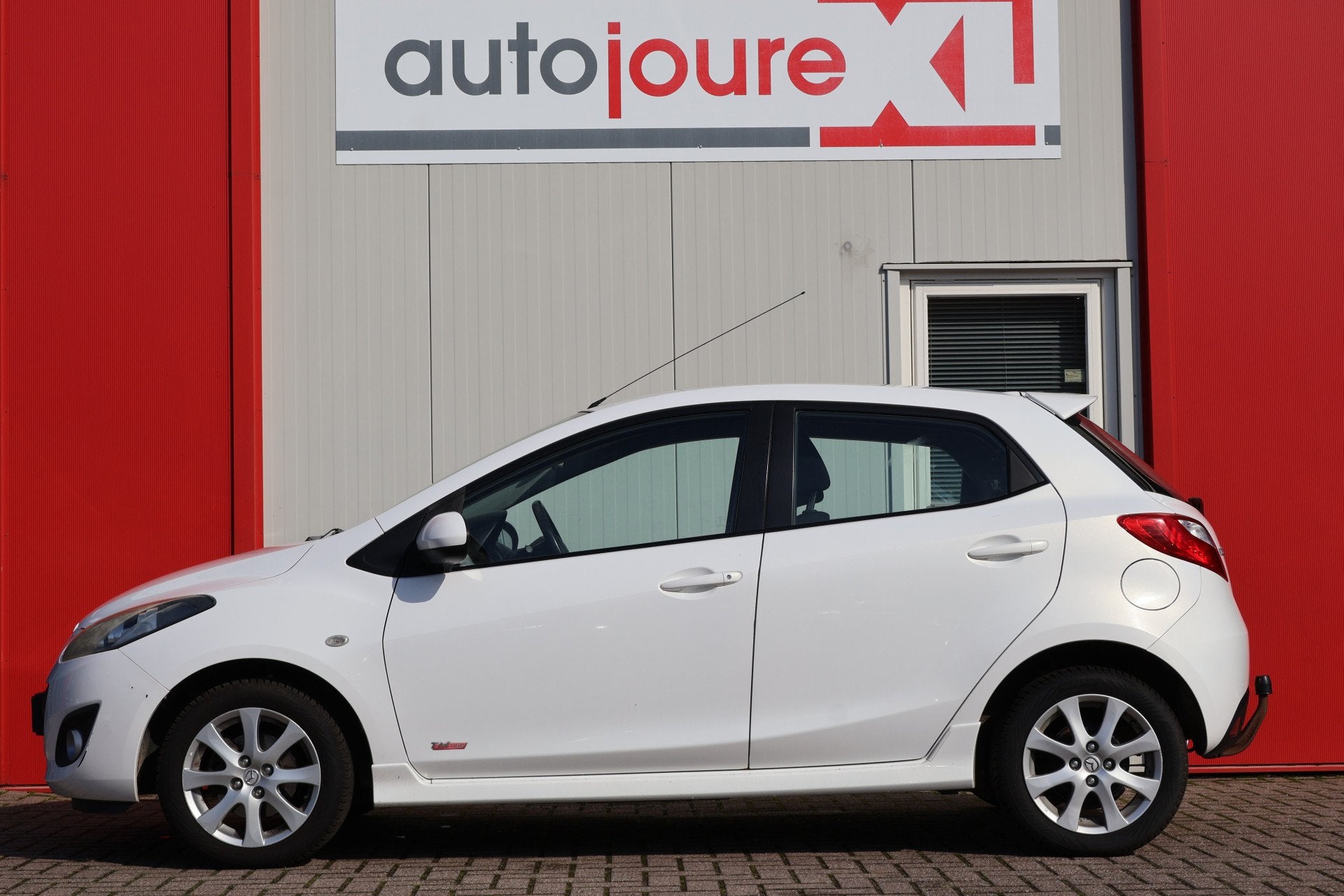 Mazda 2 1.3 BIFUEL GT-M Line (bj 2011), Auto's, Voorwielaandrijving, Euro 5, Zwart, 4 cilinders