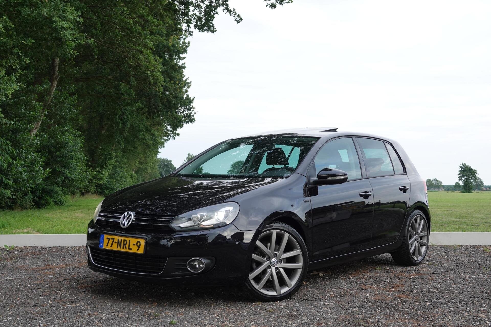 Volkswagen Golf 6 1.4 TSI Highline TREKHAAK PANO DYNAUDIO, Auto's, Euro 5, Gebruikt, 4 cilinders, Bedrijf