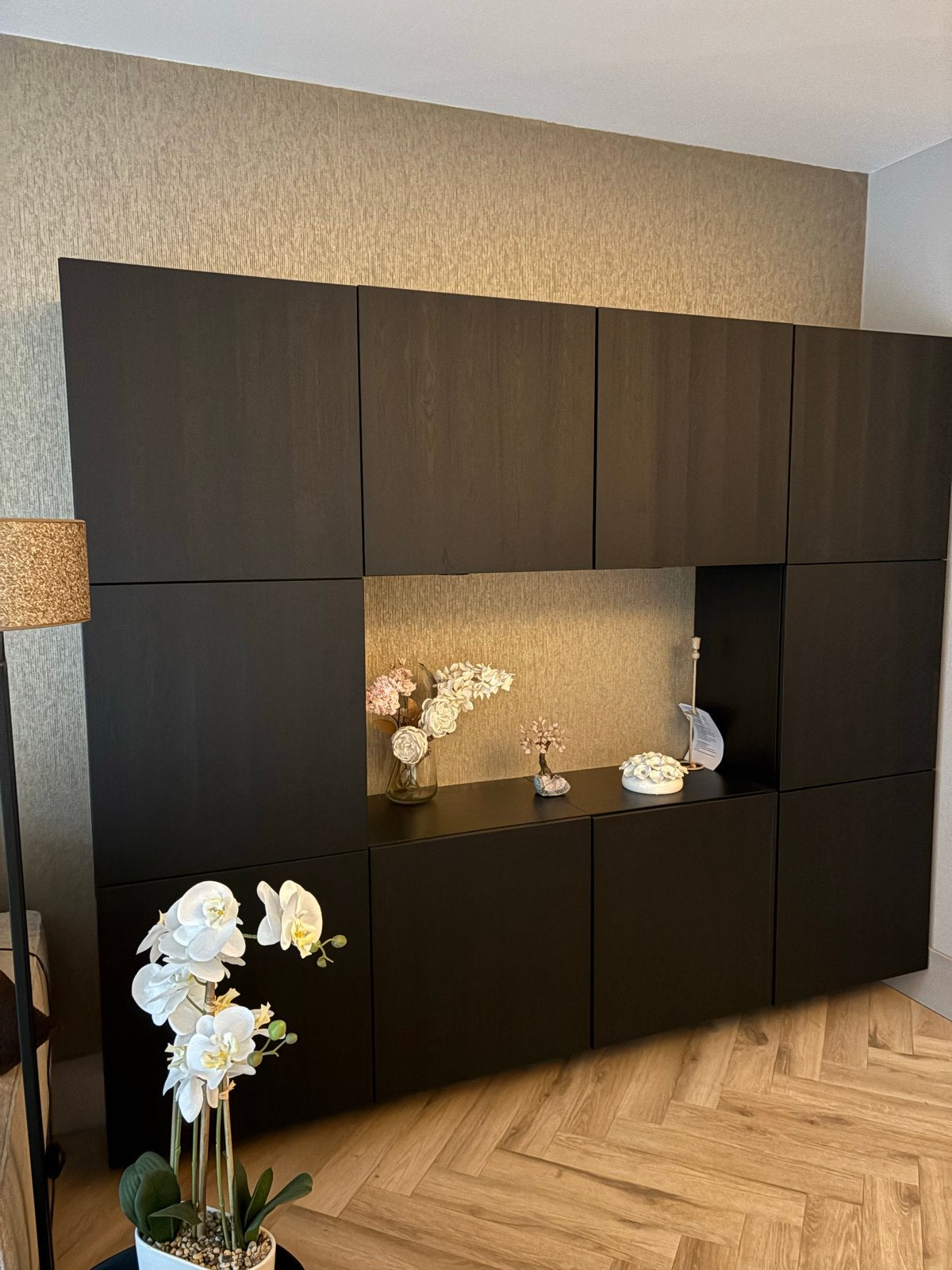 IKEA Kasten met verlichting - Zwart, zo goed als nieuw, Ophalen, Zo goed als nieuw