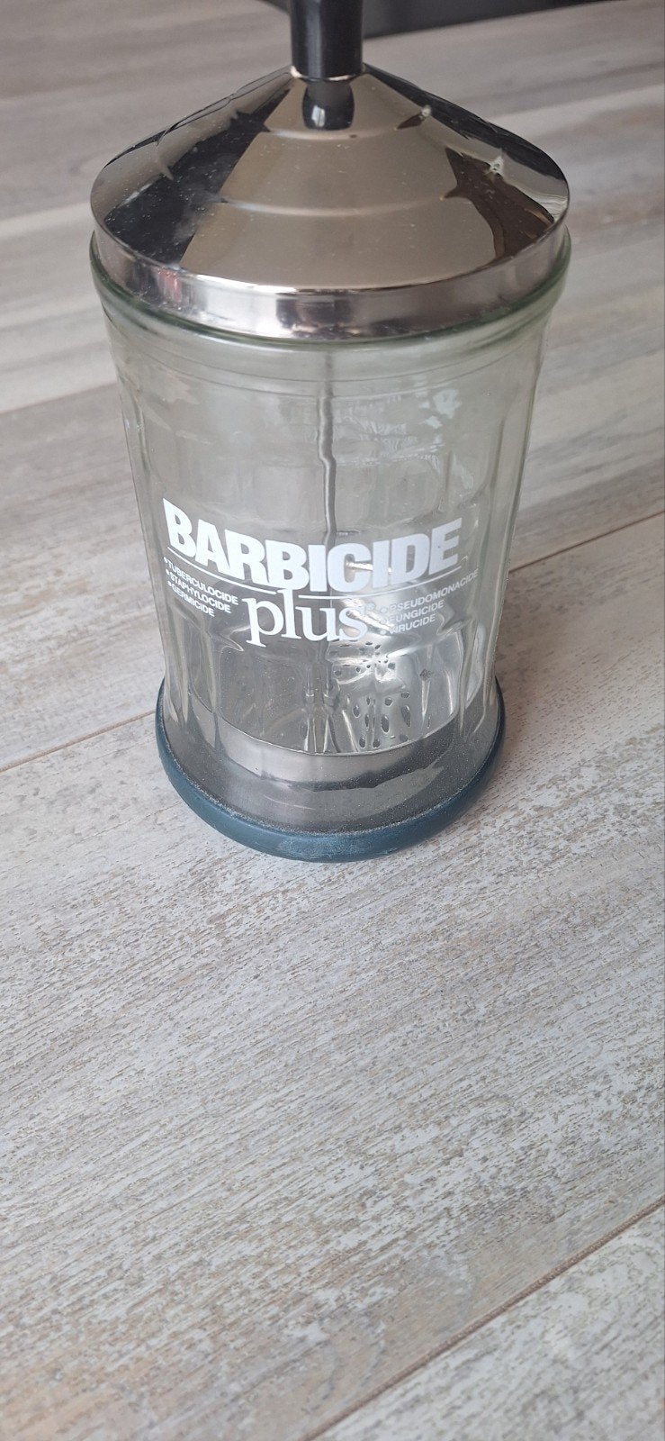 Barbicide Plus Desinfectiepot voor nagelstylistes en kappers, Ophalen of Verzenden, Gebruikt, Overige typen