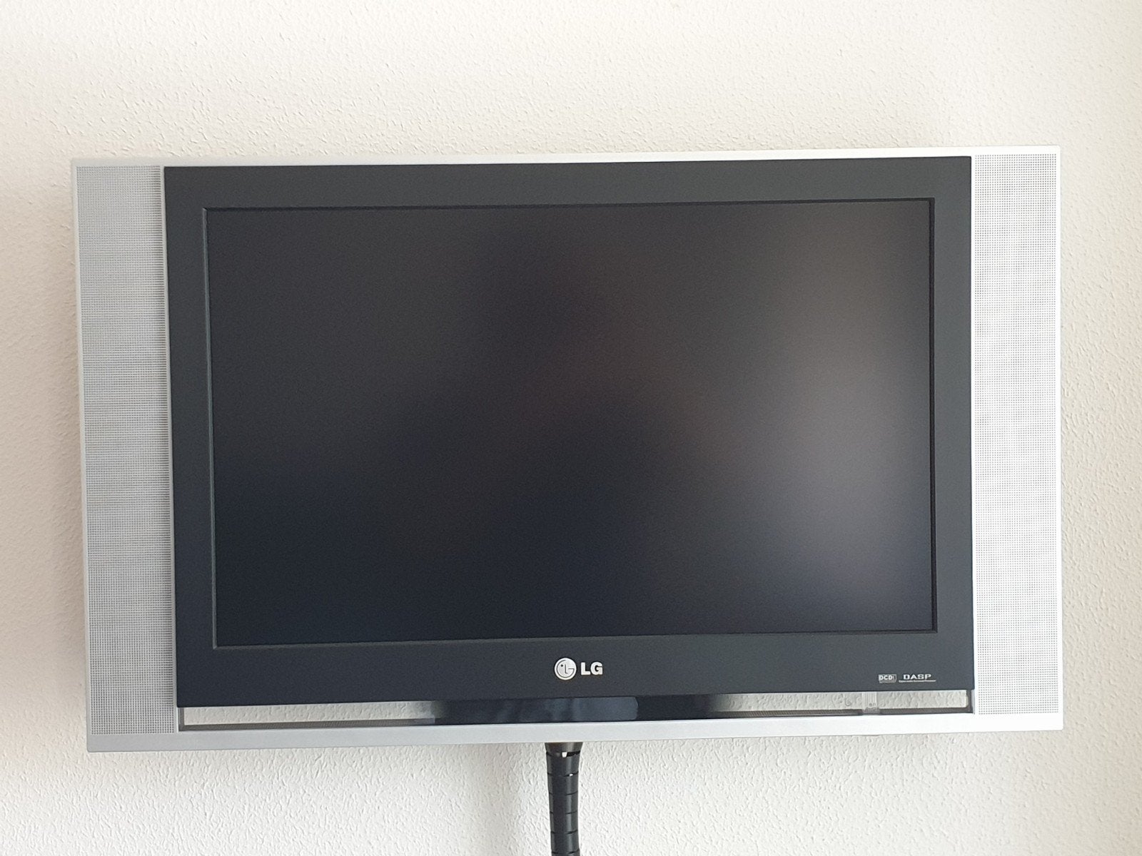 LG LCD TV - 60 tot 80 cm beelddiagonaal, Audio, Tv en Foto, Ophalen, Gebruikt, 50 Hz, LG