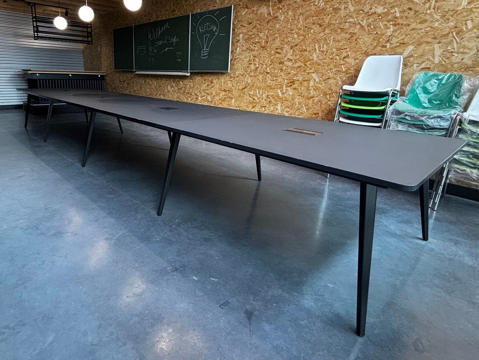 Xxl grote tafel, Huis en Inrichting, Tafels | Eettafels, Ophalen, 100 tot 150 cm, 200 cm of meer, Zo goed als nieuw