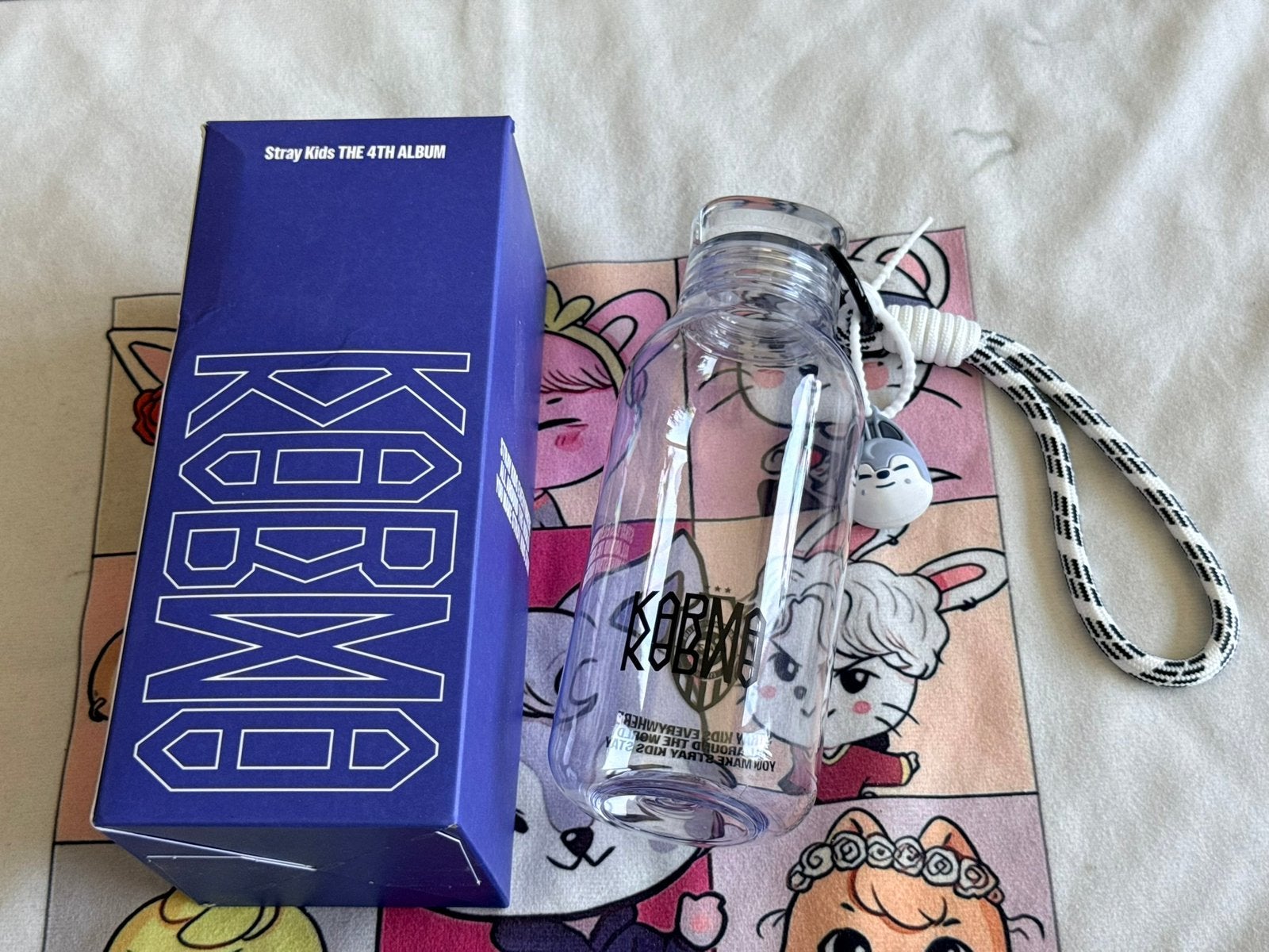 Stray Kids Karma Wolfchan tumbler, Ophalen of Verzenden, Zo goed als nieuw, Foto of Kaart
