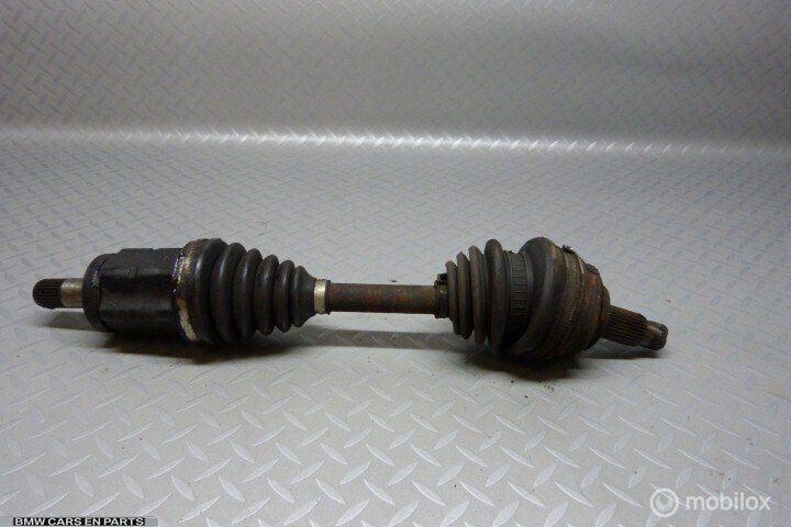 Aandrijfas linksvoor BMW X5 E53 ) origineel linksvoor, Gebruikt, Ophalen of Verzenden, BMW, BMW