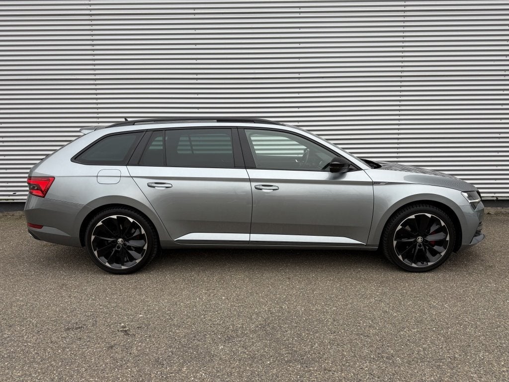 Skoda Superb Combi 1.4 TSI iV Sportline Automaat Pano Canton, Auto's, Gebruikt, Euro 6, 4 cilinders, 157 pk