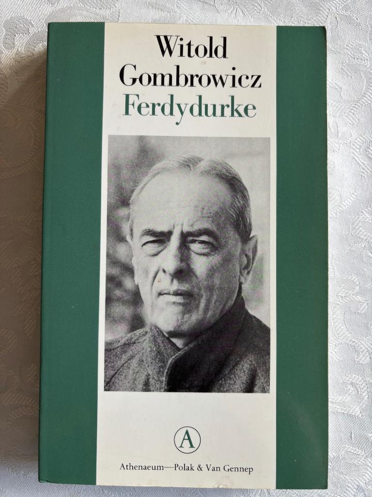 Ferdydurke, Ophalen, Gelezen, Witold Gombrowicz