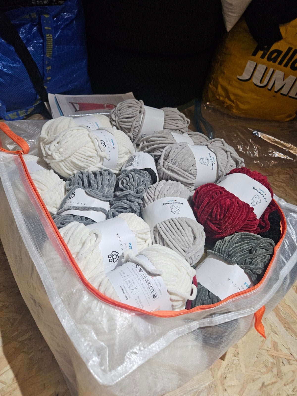 Heel veel chenille garen en vulling, voor knuffels haken, Hobby en Vrije tijd, Breien en Haken, Ophalen of Verzenden, Nieuw, Breien of Haken