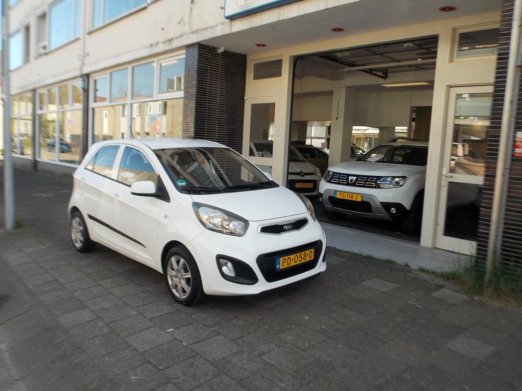 Kia Picanto 1.0 CVVT ComfortLine AIRCO LM VELGEN TREKHAAK, Voorwielaandrijving, Euro 5, Stof, Gebruikt