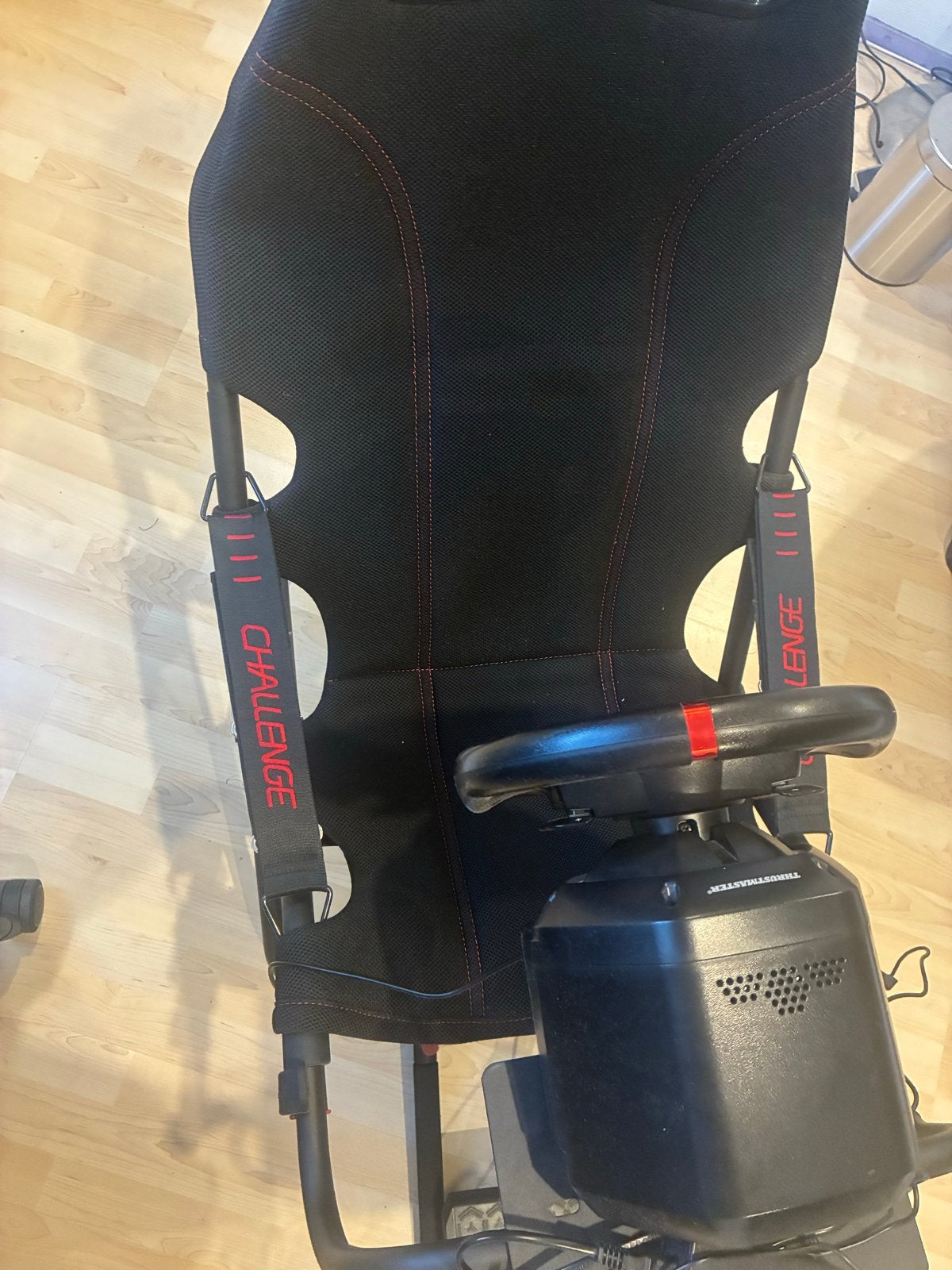 Playseat Challenge met Thrustmaster T128 stuur, Spelcomputers en Games, Spelcomputers | Overige, Ophalen of Verzenden, Zo goed als nieuw