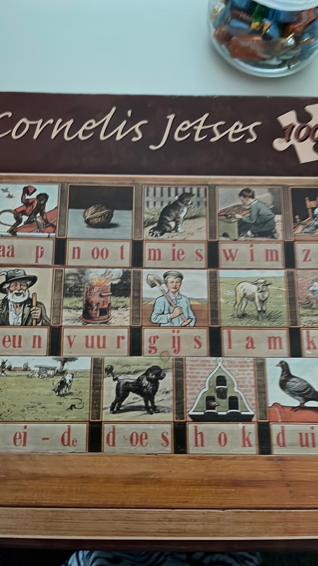 Leesplankje. 1000 st, Ophalen, Zo goed als nieuw, Frame of Mal