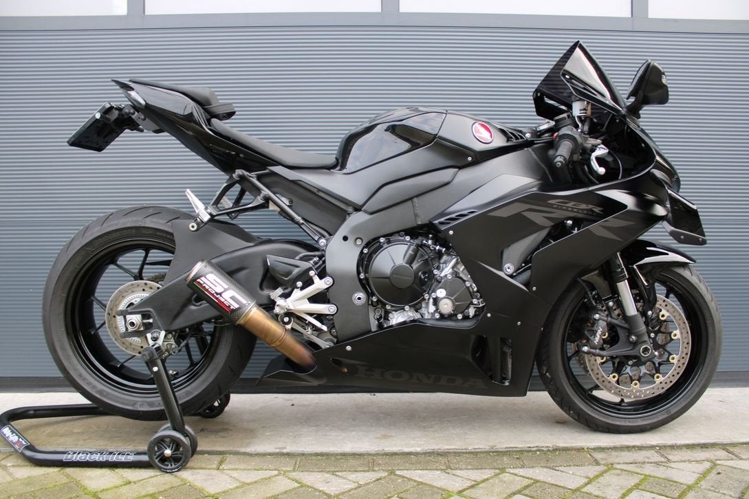 Honda CBR 1000 RR-R Fireblade (2022) *Org.NL*, Motoren, HONDA, 4 cilinders, Motorrijbewijs A, Bedrijf