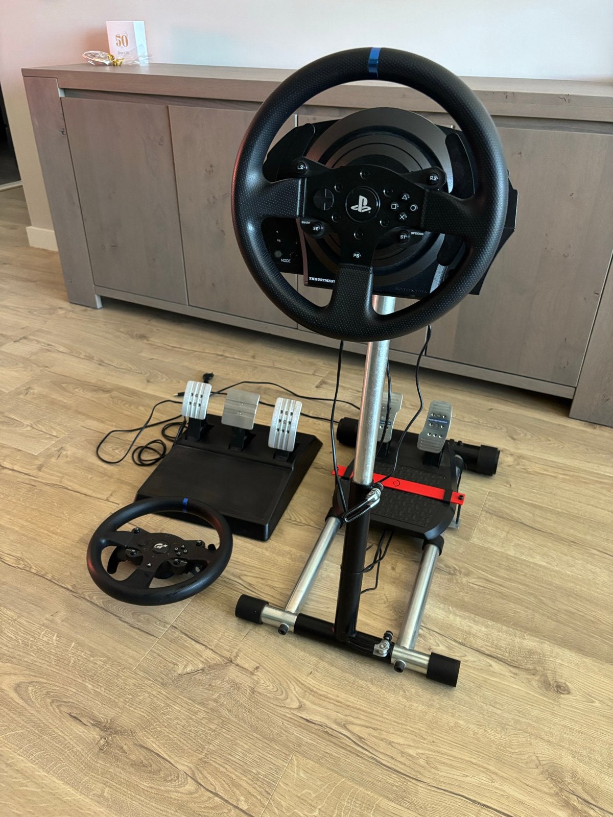 Thrustmaster T300RS GT Edition met Wheel Stand Pro, Spelcomputers en Games, Ophalen, Gebruikt, Stuur of Pedalen, PlayStation 3