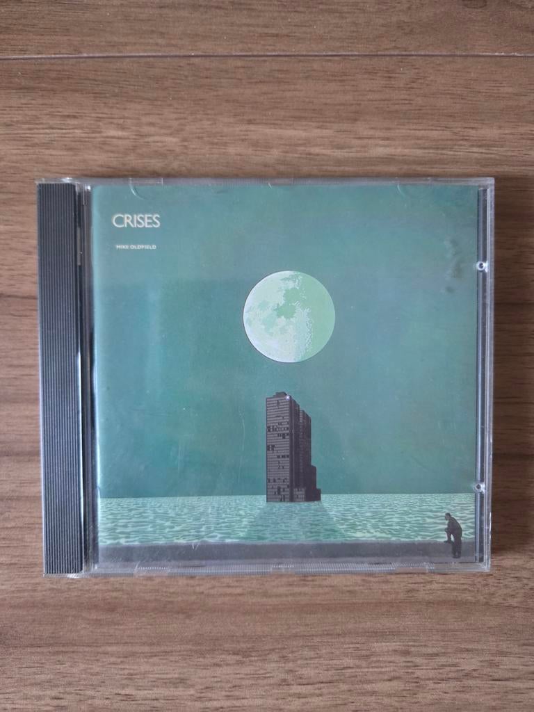 Te koop cd Mike Oldfield - Crises, Ophalen of Verzenden, Gebruikt