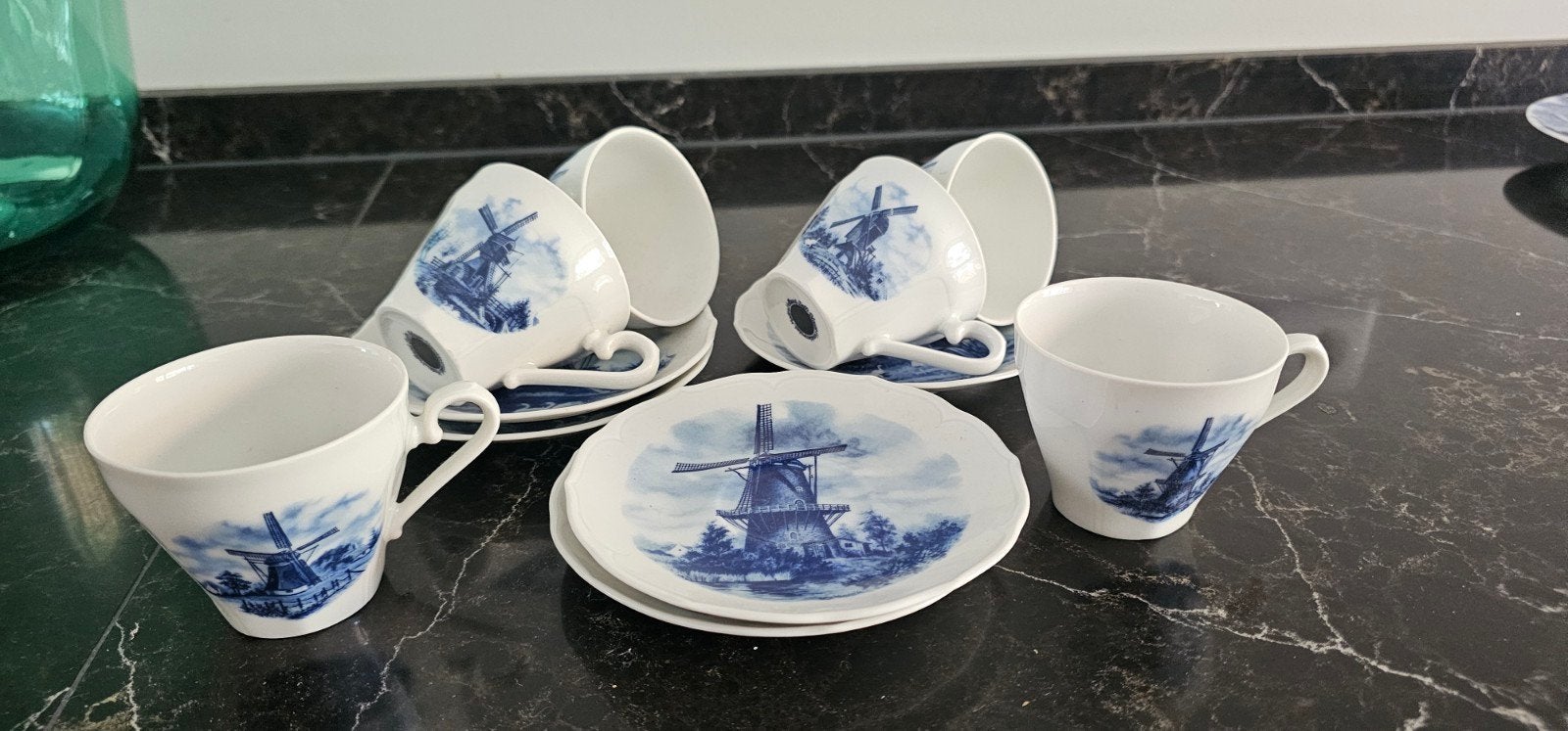 Delfts Blauw Kop en Schotel Set - Handgedecoreerd, Keramiek, Ophalen of Verzenden, Zo goed als nieuw, Delftsblauw