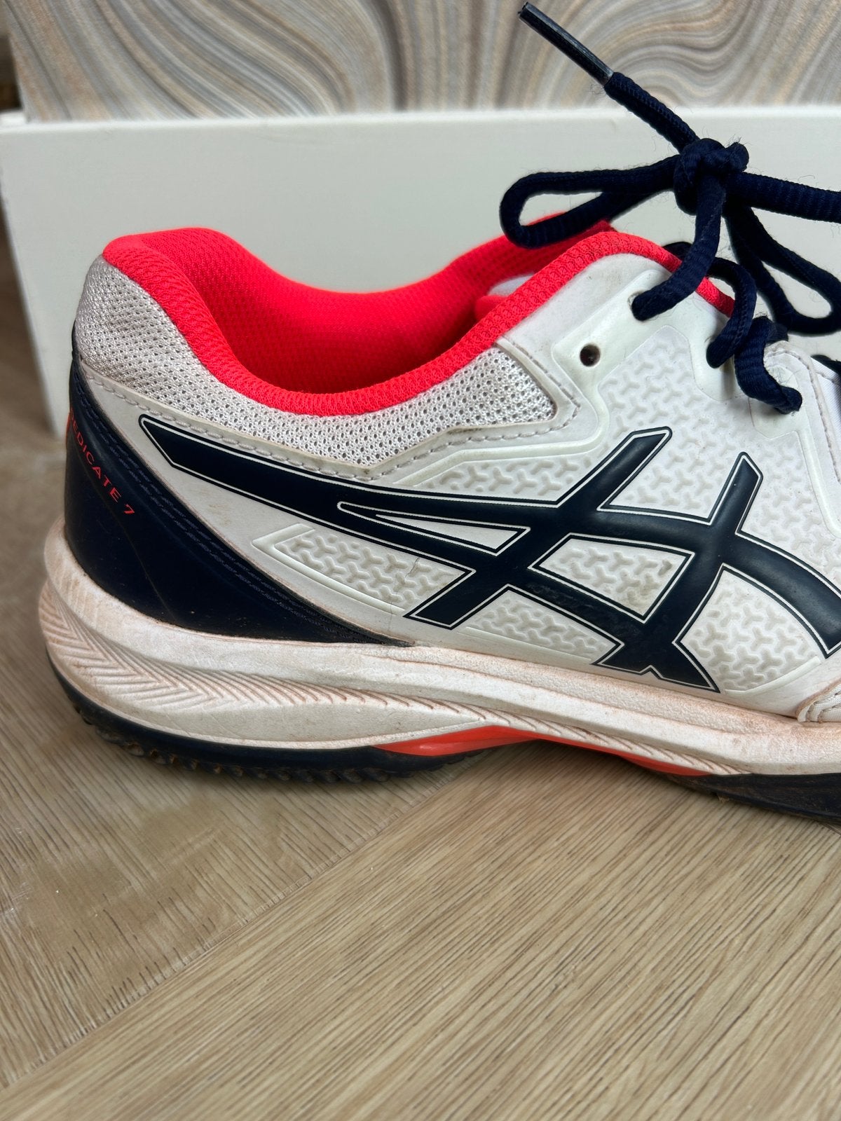 Asics tennis schoenen, zeer goed, te klein gekocht, Overige merken, Gebruikt, L00, Schoenen