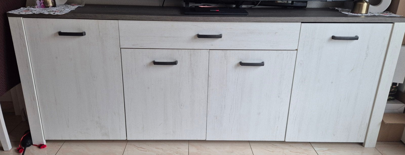Foto 3 van Eettafel met 6 stoelen - Zo goed als nieuw