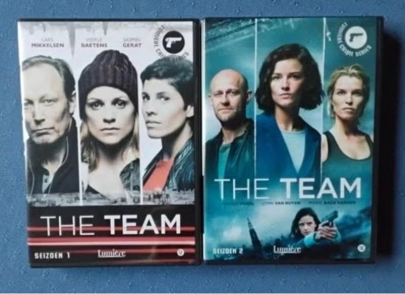 DVD the team 2 seizoenen, complete serie (Lumière), Vanaf 12 jaar, Ophalen, Zo goed als nieuw, Overige genres