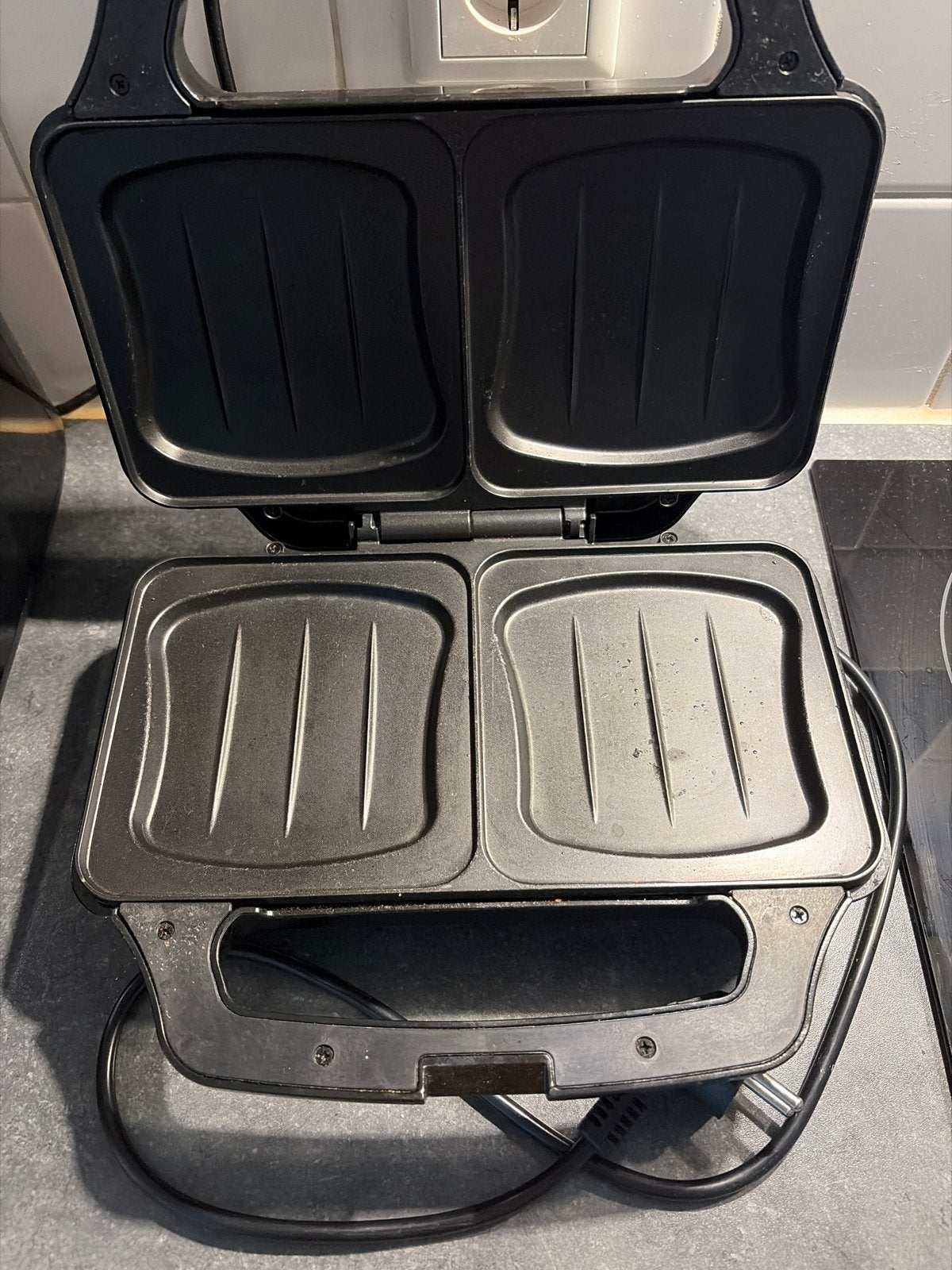 Blokker tosti-ijzer - Zo goed als nieuw, Ophalen of Verzenden, Zo goed als nieuw