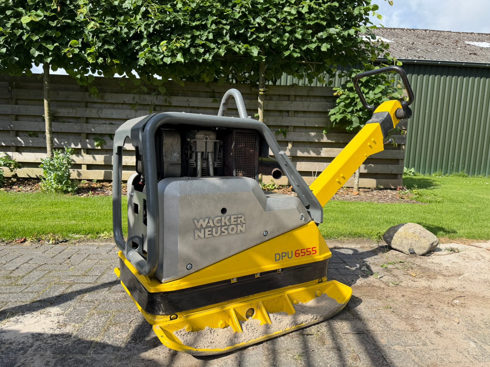 Wacker trilplaat DPU 6555 bj 2015 nieuwe lagers Onbalans, Tuin en Terras, Hand-tuingereedschap, Gebruikt, Ophalen