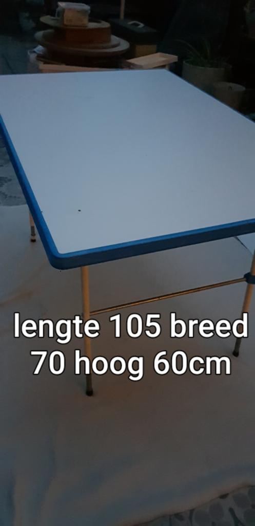 Vintage campingtafel, Ophalen